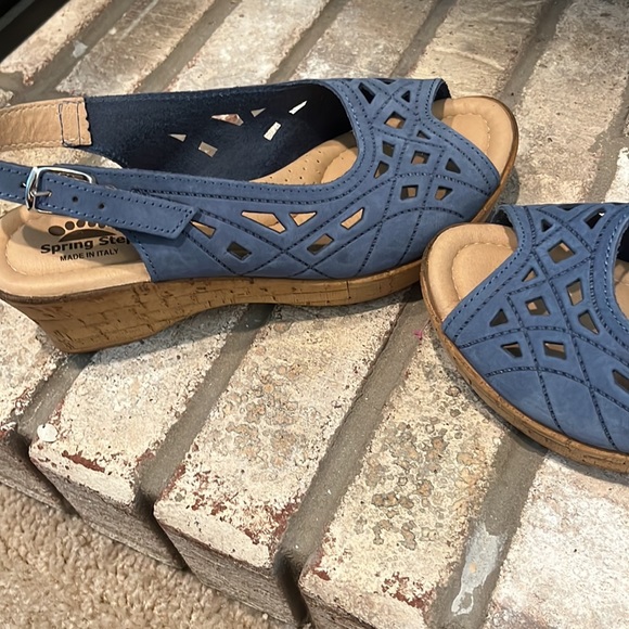🔷️ Spring Step 🔷️ BLUE Leather Slingback Wedge Sandel SIZE 38 - Picture 5 of 8